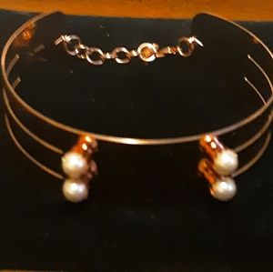 JOMMI LIM ROSE GOLD AND PEARLS CHOCKER